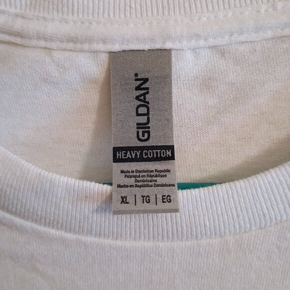 Gildan Custom Tshirt, Never Stand Between a Woman And Her Mt Dew, XL, New - Picture 4 of 4